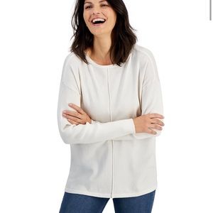 NWT light sweater